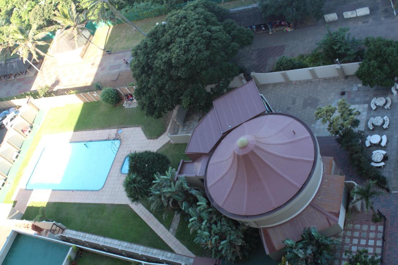 Stella Maris 144 Apartment Amanzimtoti Exterior photo